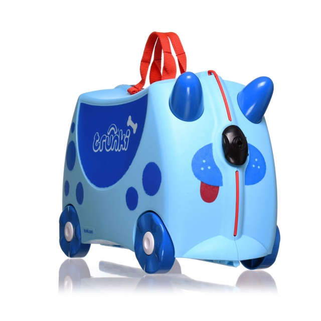 TRUNKI  brnd Dog, a kutya