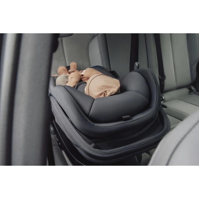 BRITAX-RMER Baby-Safe Core hordoz 40-83cm Space Black